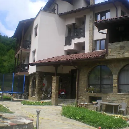 семеен балканъ-априлци