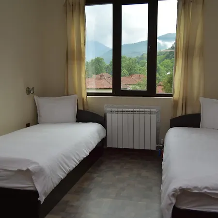 семеен балканъ-априлци 2* Априлци