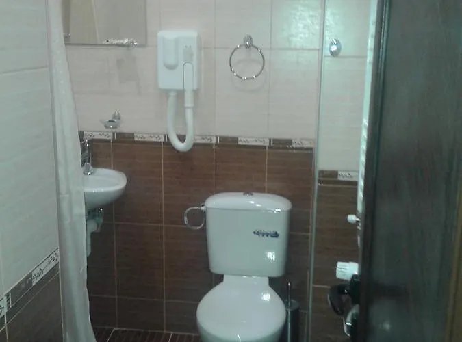 семеен балканъ-априлци 阿普里尔齐