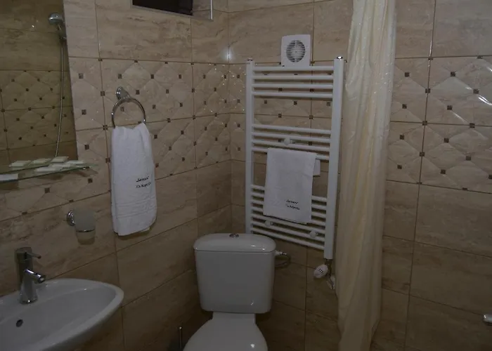 семеен балканъ-априлци 酒店